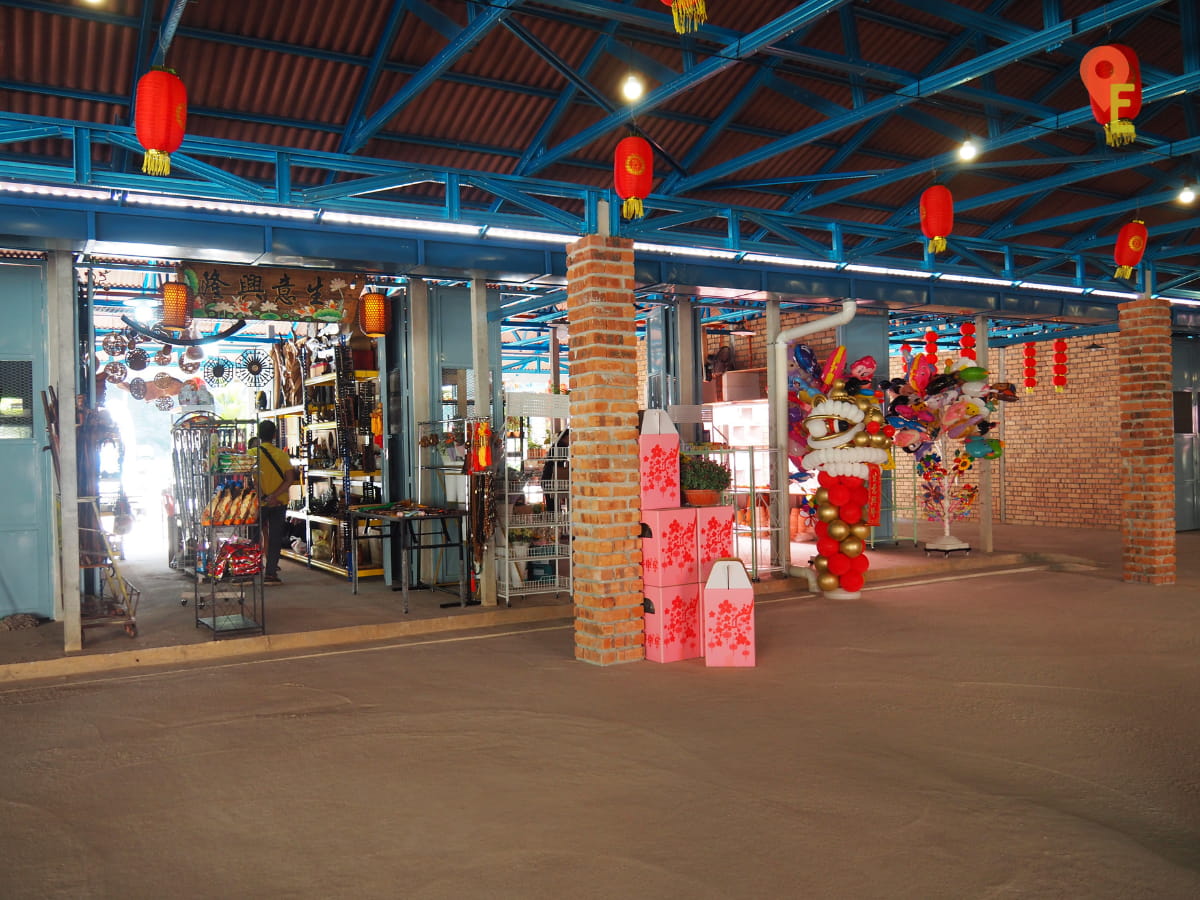 Established Stalls At Kin Loong Valley Chang Jiang White Coffee