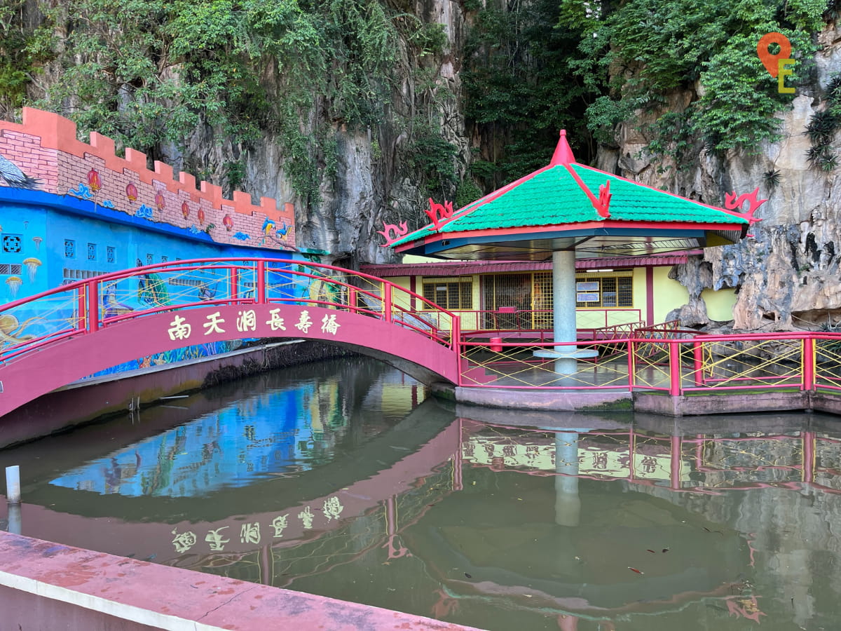 Fishpond At Nam Thean Tong Temple