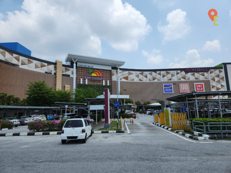 Front Of AEON Station 18 In Ipoh