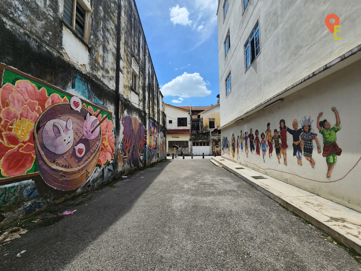 New And Old Murals At Mural Art's Lane