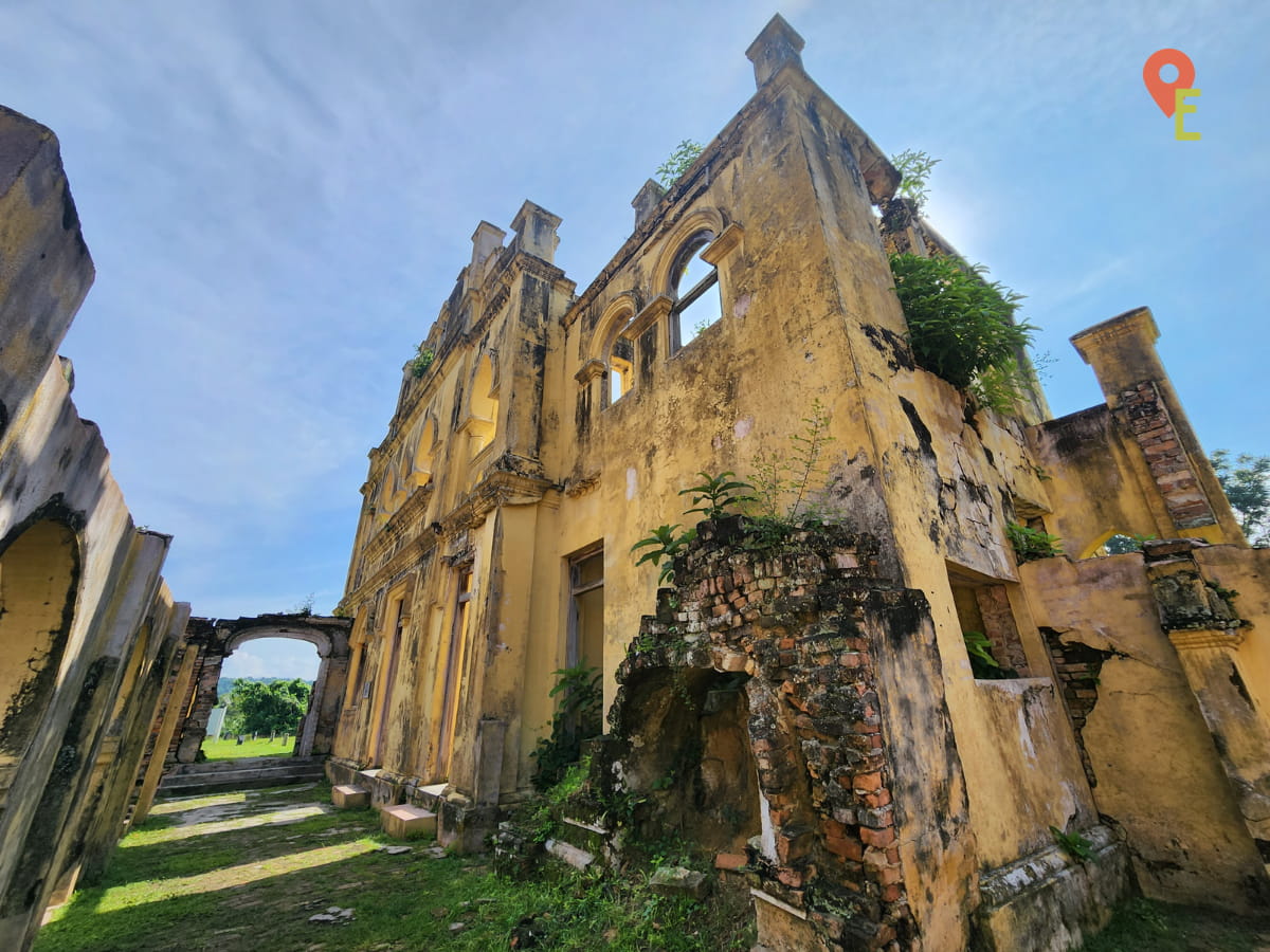 Ruins Of The Kellas House Beside Kellie's Castle