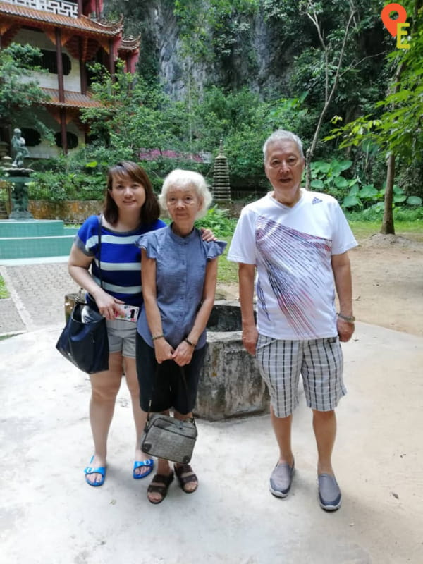 Visiting Sam Poh Cave Temple With Our Customers